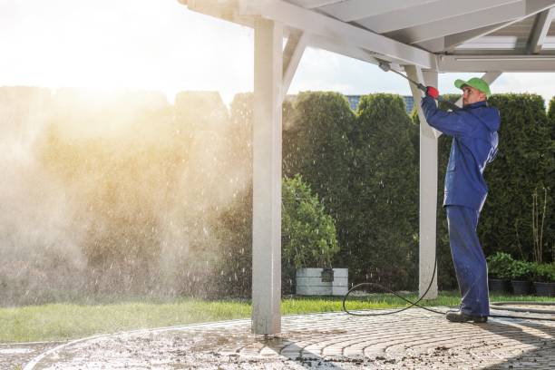Best Playground Equipment Cleaning  in Lusby, MD